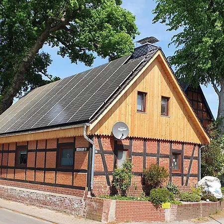 Kleines Haus 110M2 In Lilienthal Mit Garten, Wifi Und 3 Schlafzimmern Zewnętrze zdjęcie